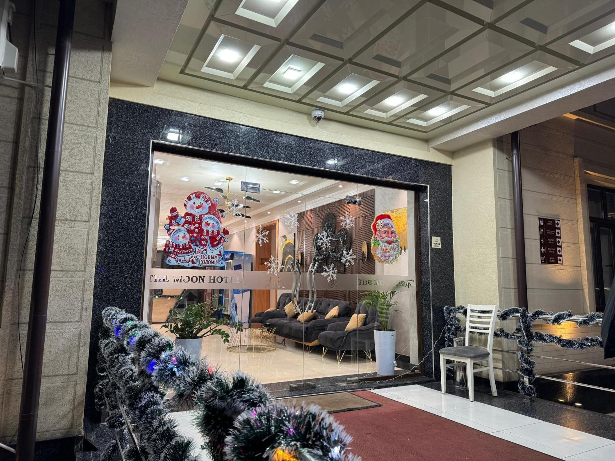 The Moon Tashkent Hotel Exterior foto